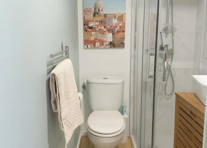 Soar L Alfama L Iconic By Feira Da Ladra In Heart 15 Min To Rossio *